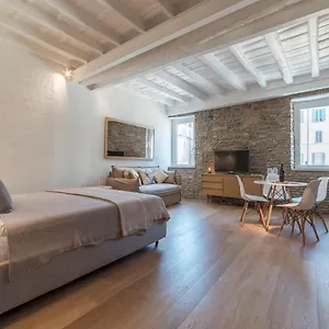 Apartment Campo De' Fiori - Charme Holidays, Rome